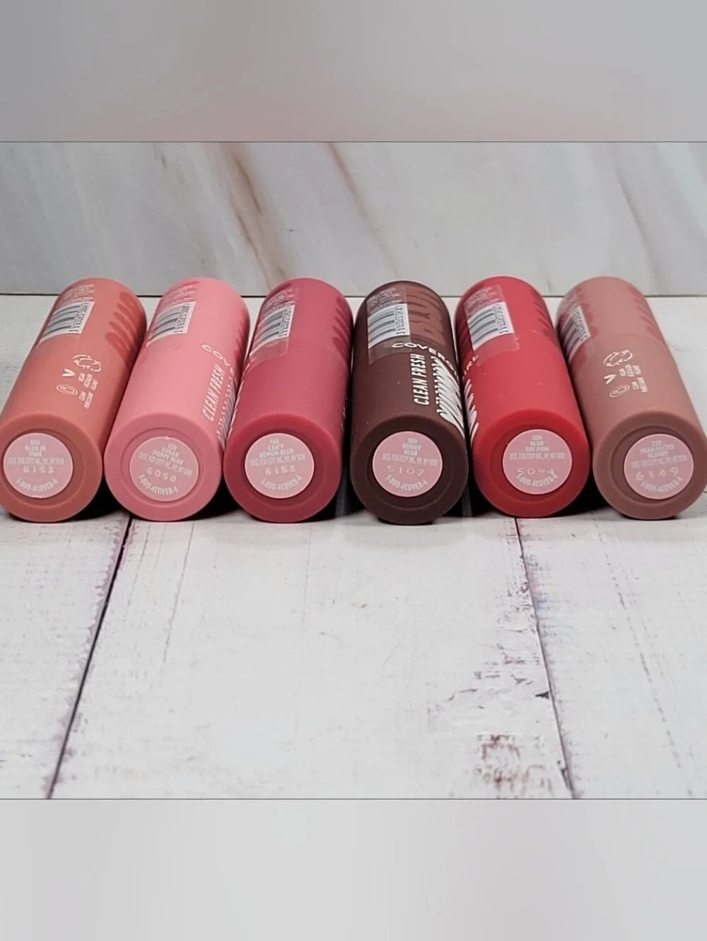 CoverGirl Clean Fresh Yummy Blur Lipstick & Squishy Glaze Lip Balm Bundle NEW!